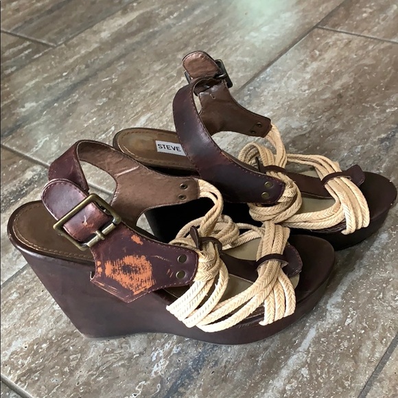 Steven Madden Wedge Heels - Picture 2 of 8